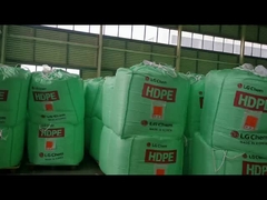 CPE 135A 白い粉 1.35 G/cm3 0.75% 揮発性 63231-66-3 密度の高い粉末ポリマー